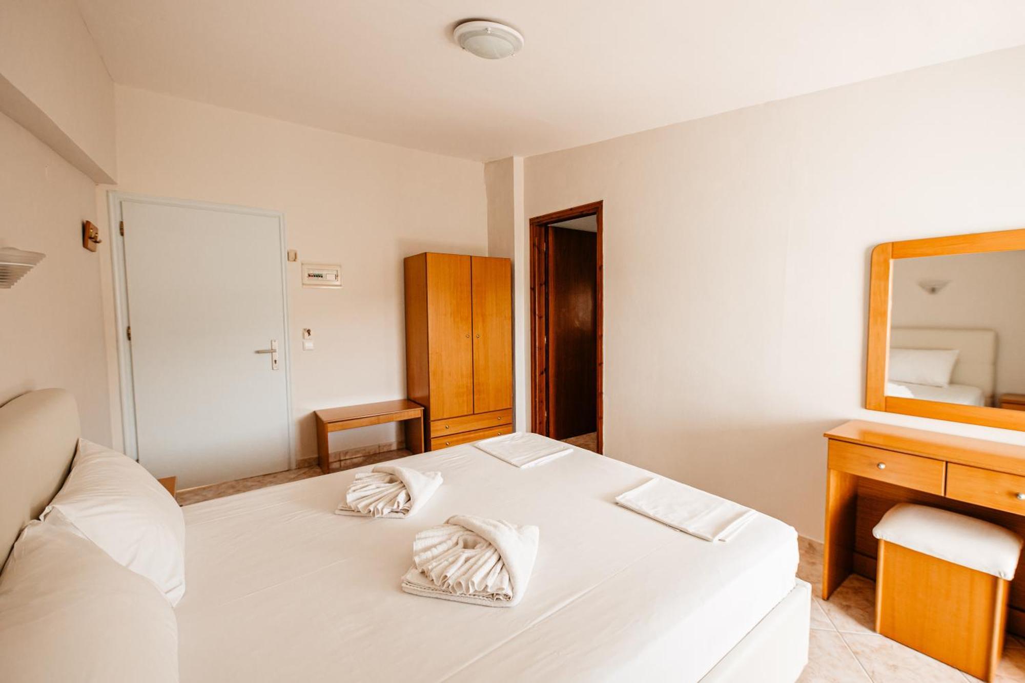 Hotel Marialena 포토스 외부 사진