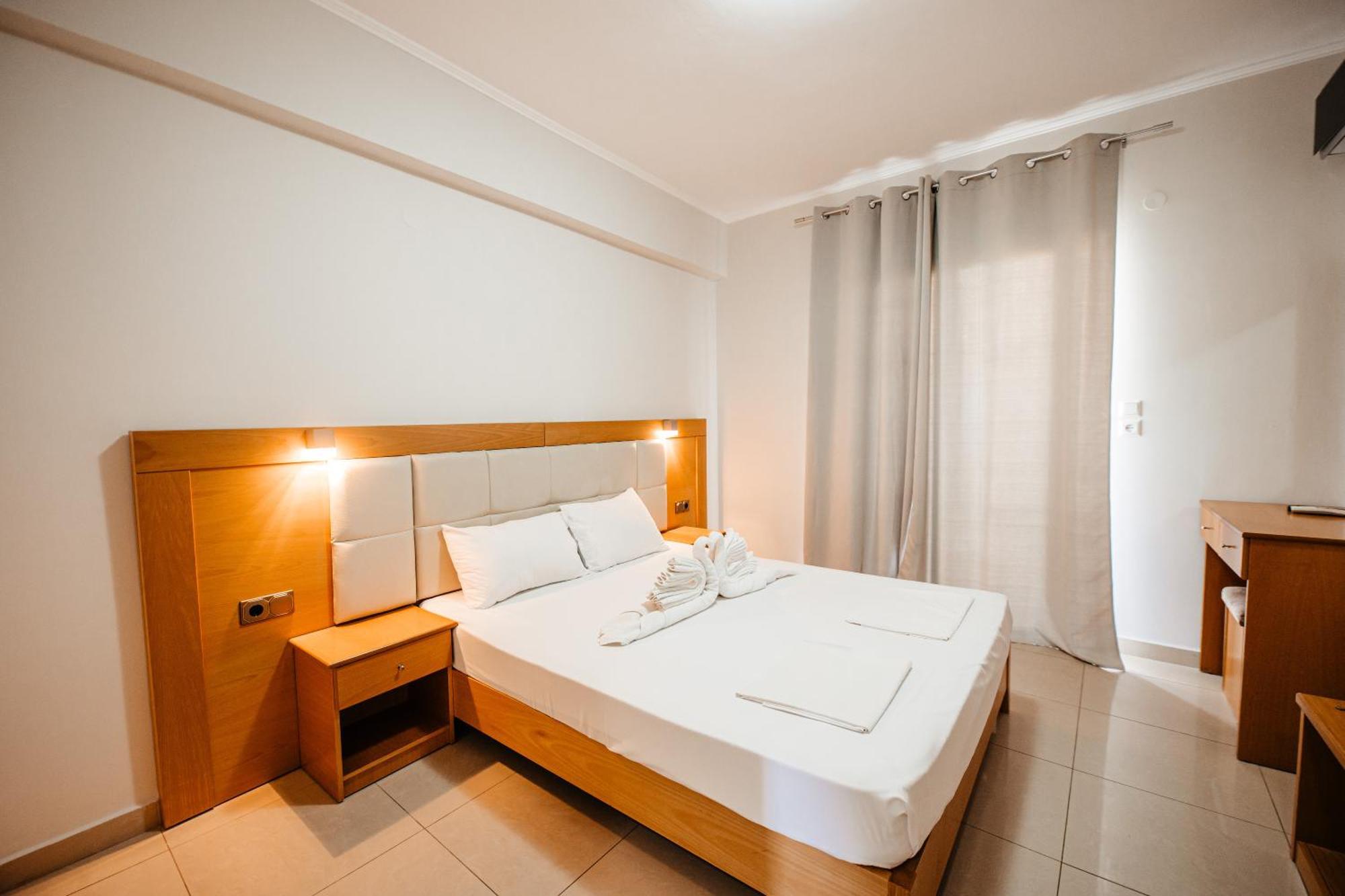 Hotel Marialena 포토스 외부 사진