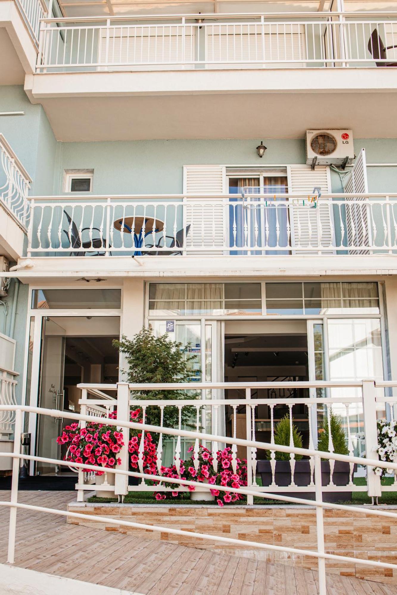Hotel Marialena 포토스 외부 사진