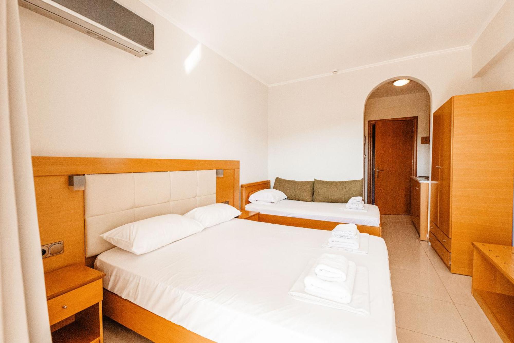 Hotel Marialena 포토스 외부 사진