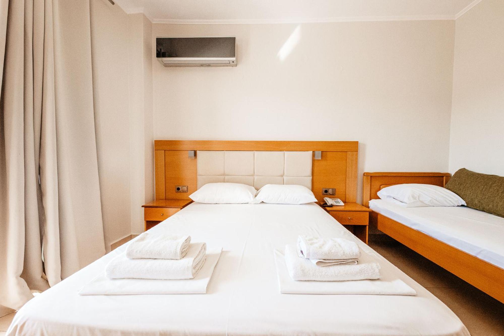 Hotel Marialena 포토스 외부 사진